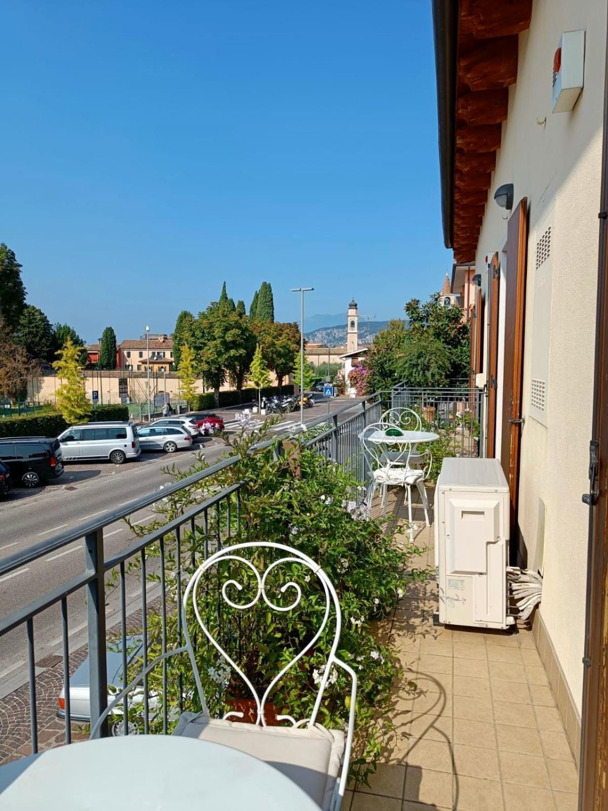 B&B Lucy Bardolino Exterior foto
